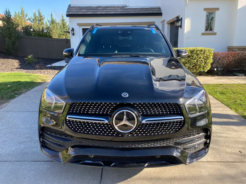 Mercedes GLE windshield replacement completed