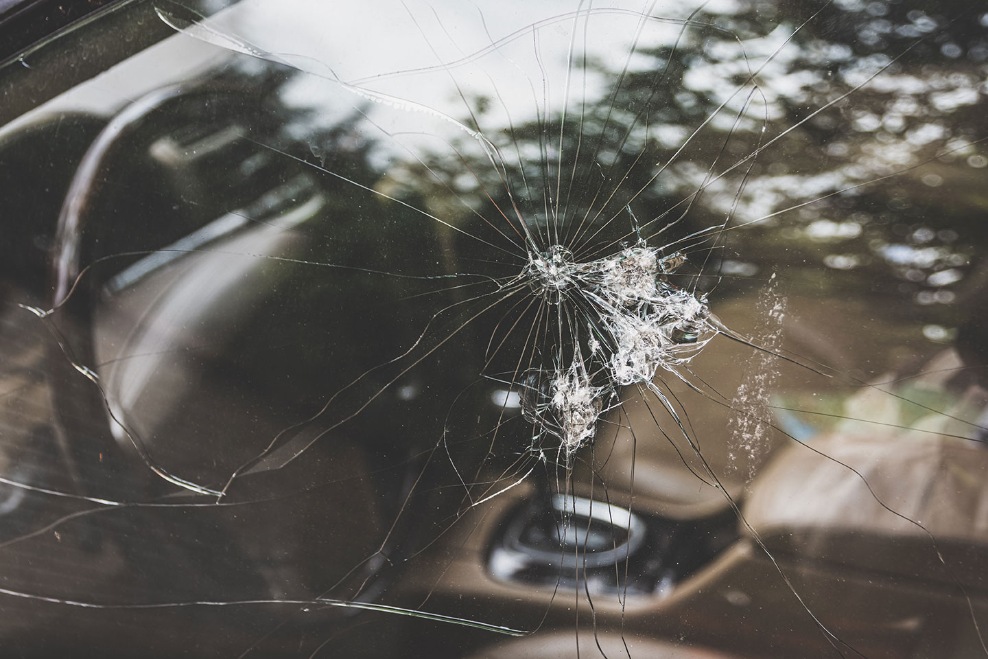 How to Replace a Windshield in Rocklin - Very Smooth auto Glass
