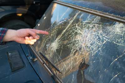 Broken Windshield Fixing in Lincoln- Very Smooth Auto Glass